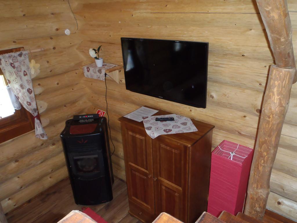 Ubytovanie Koliba Pacho - Zrub Jolanka Prievidza Room photo