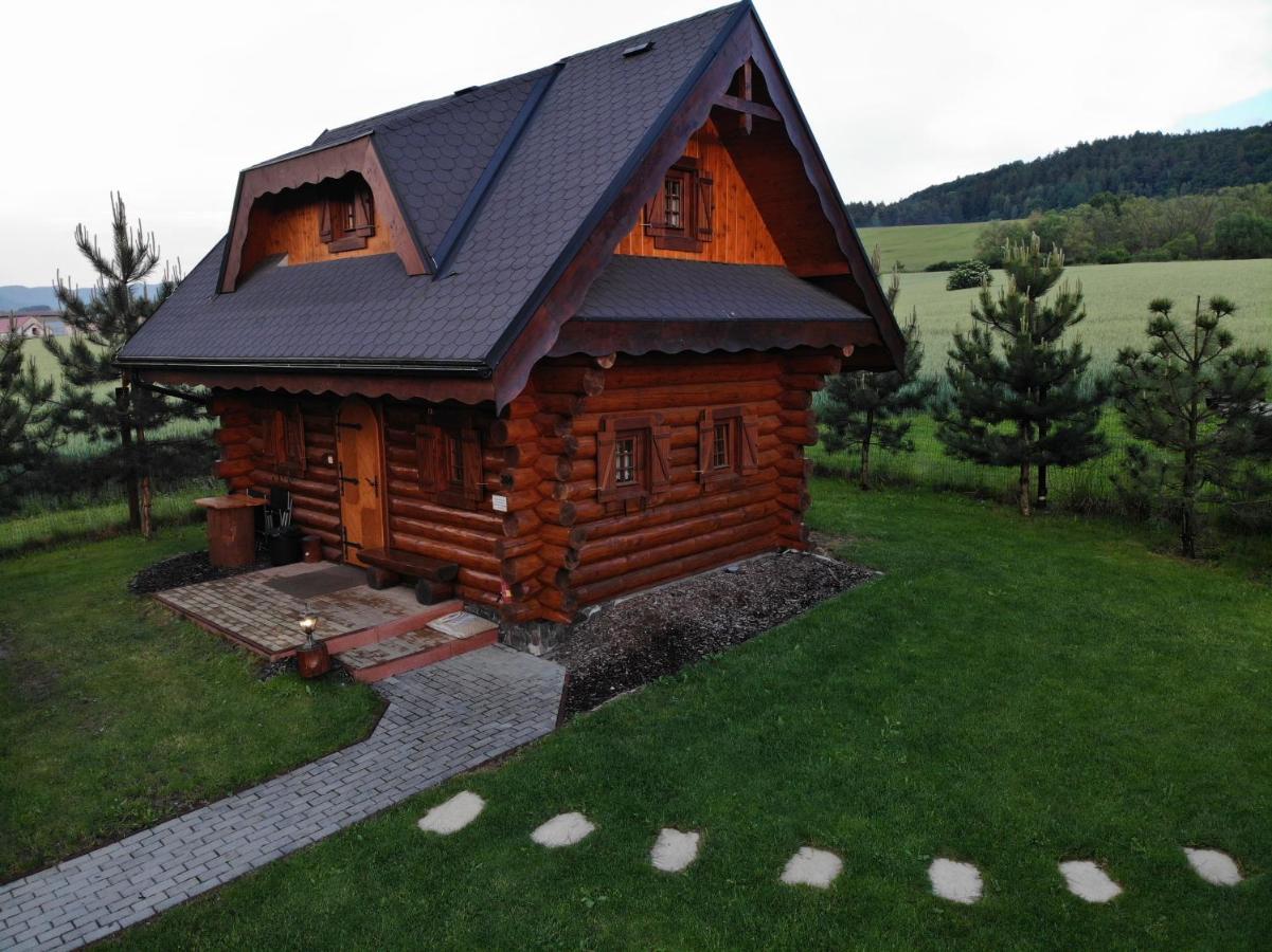 Ubytovanie Koliba Pacho - Zrub Jolanka Prievidza Exterior photo